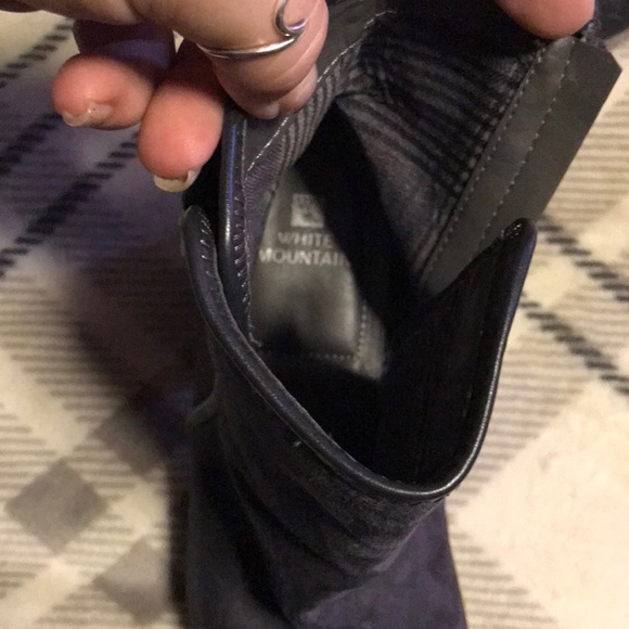 White Mountain blue suede boots - Picture 3 of 8